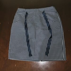 Classic Career Swiss Dot Pencil Skirt Size 6 w/ Pockets
